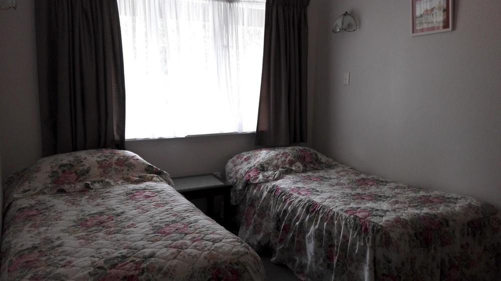 Okura Bush Browns Bay Olive Tree Motel & Apartment מראה חיצוני תמונה